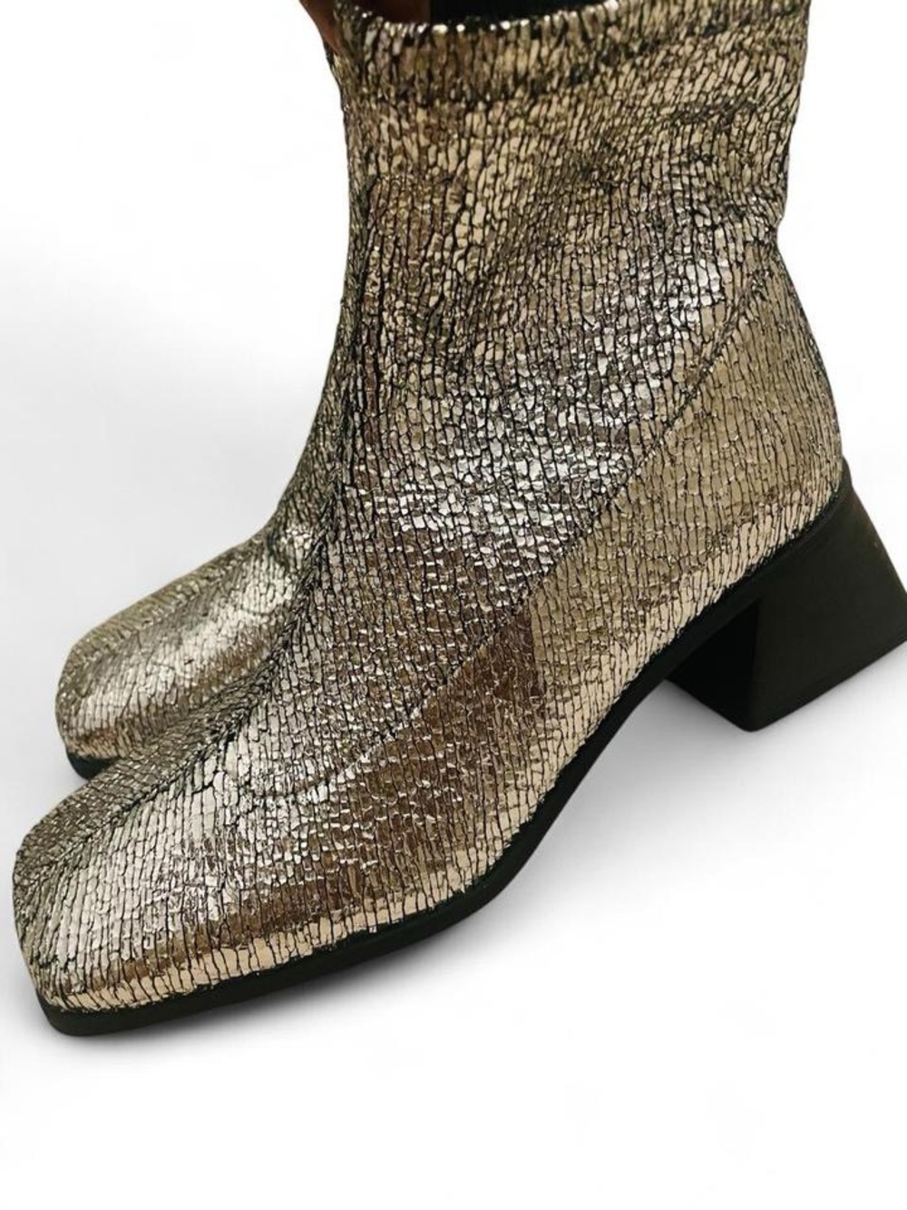 NWOB Katy Perry The Lolette Silver Metallic Stretch Ankle Boots 6.5